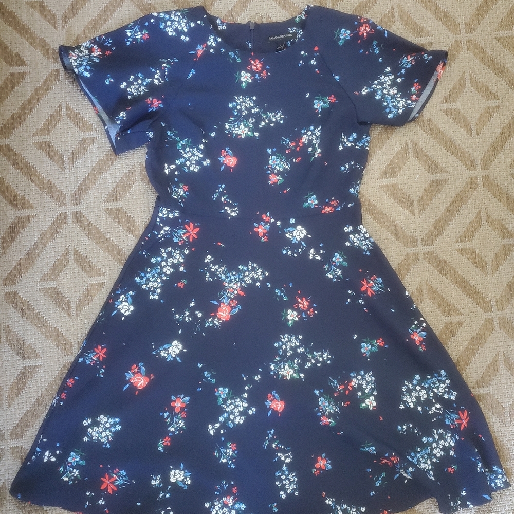 Banana Republic Dress (floral)